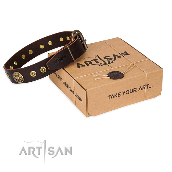 Natural genuine leather dog collar made of top rate material with strong fittings